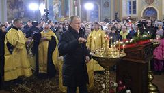Prezident Putin bhem oslavy pravoslavných Vánoc v obci Turginovo v Tverské...