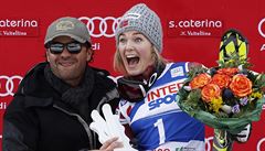 Vítzka slalomu v Santa Caterin Nina Lösethová.