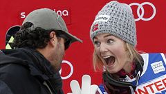 Je to tam! Nina Lösethová oslavuje triumf s legendárním italským lyaem...