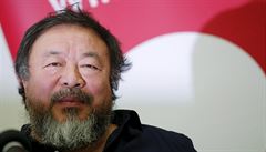 Čínský umělec Aj Wej-wej chce na Lesbosu vytvořit pomník uprchlíkům
