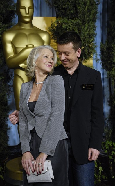 Scenárista Petr Morgan s herekou Helen Mirren, hvzdou filmu Královna.