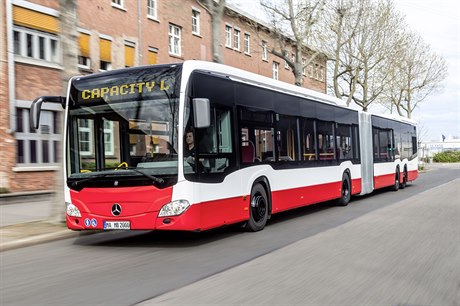 Ilustraní foto: Tendr Královéhradeckého kraje na autobusové dopravce byl pozastaven.