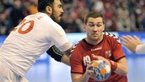 Tom� Bab�k v souboji s Tolgou �zbaharem z Turecka