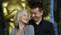 Scenárista Petr Morgan s herečkou Helen Mirren, hvězdou filmu Královna. | na serveru Lidovky.cz | aktuální zprávy