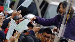 Čekejte odvetu, budete-li se stýkat s politiky z Tchaj-wanu, vzkazuje Čína Američanům