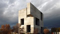 Centrum inovací, které rovn navrhl chilský architekt Alejandro Aravena.