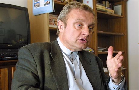 Miloslav Ransdorf jet jako místopedseda KSM (2003). V posledních letech se...