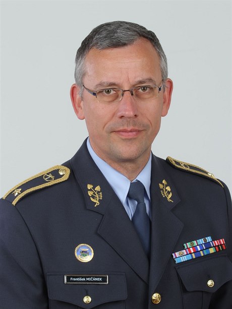 eský brigádní generál Frantiek Miánek.