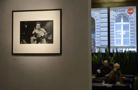 Johnny Cash. Z výstavy Jima Marshalla v Galerii Leica.