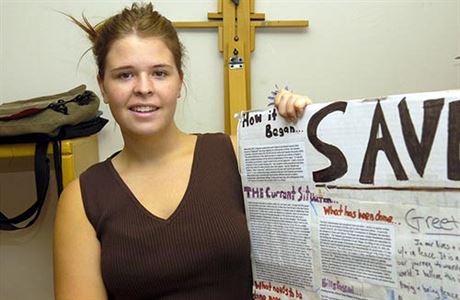 Humanitární pracovnice Kayla Muellerová byla zabita ped rokem v Sýrii. USA z...