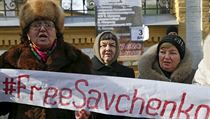 Demonstrace za propuštění Ruskem vězněné pilotky Savčenkové před sídlem...