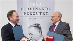 Novinářskou Cenu Ferdinanda Peroutky za rok 2015 obdrželi dramaturg a... | na serveru Lidovky.cz | aktuální zprávy