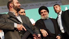 Vůdce hnutí Hizballáh Hasan Nasralláh se svými tělesnými strážci. | na serveru Lidovky.cz | aktuální zprávy
