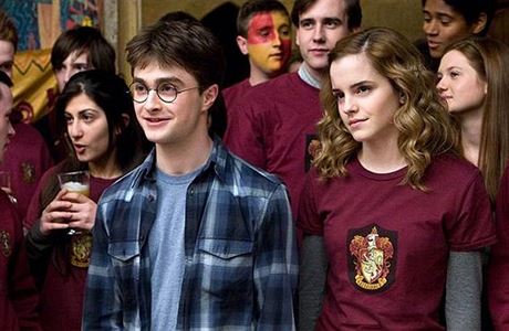 Palestinský Oktoberfest a bude další díl Harryho Pottera? | Svět |  Lidovky.cz