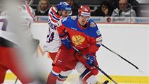 Hokejové utkání seriálu Euro Hockey Tour: ČR - Rusko, 11. února v Třinci. Zleva...