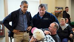Prezident USA Barack Obama a republikánský kandidát Chris Christie. | na serveru Lidovky.cz | aktuální zprávy