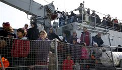 Řecký ministr pro migraci: Visegrádské země sabotují přerozdělování uprchlíků