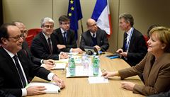 Francois Hollande a Angela Merkelová v Bruselu.