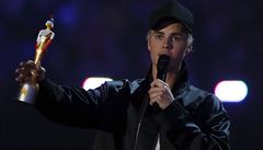 Justin Bieber dostal cenu pro nejlepšího mezinárodního zpěváka.