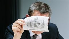 Andrej Babi, s karikaturou sebe sama, komentuje dní kolem Agrofertu