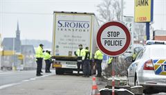 Intenzivní české hraniční kontroly by u EU neobstály. Podle úředníků fungují