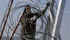 Rakousko chválí bulharský plot na hranicích, slíbilo lidi i peníze
