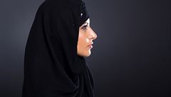 Muslimka s hidžhábem - ilustrační | na serveru Lidovky.cz | aktuální zprávy