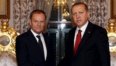 Donald Tusk a turecký prezident Recep Tayyip Erdogan.