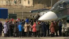 Rusové vítají vojáky, kteí se vrátili se Sýrie.