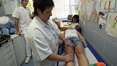 Fyzioterapeutů je v Česku málo. Absolventi odchází do zahraničí