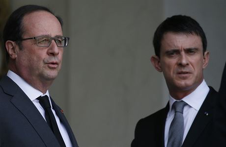 Francouzsk prezident Francois Hollande pedseda vldy Valls na krizovm...