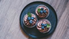 okoládové cupcaky s borvkami