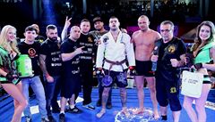 Heroes Gate 16 - zápas MMA Eldar Yakuza Rafigajev vs. Dritan Barjamaj (erné...