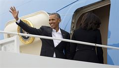Barack Obama s manelkou Michelle ped Air Force One