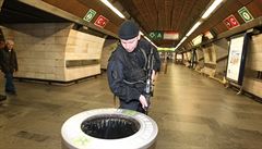 Praha 22.3. Atentat Brusel, bezpecnistni opatreni metro Praha, policie. FOTO...