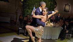 Prezident Barack Obama si pi návtv Kuby zatancoval i tango.