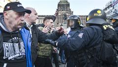Stety mezi policií a demonstranty na Václavském námstí