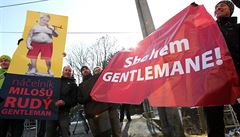 Demonstranti proti Zemanovi dorazili letos v březnu do Bochova | na serveru Lidovky.cz | aktuální zprávy