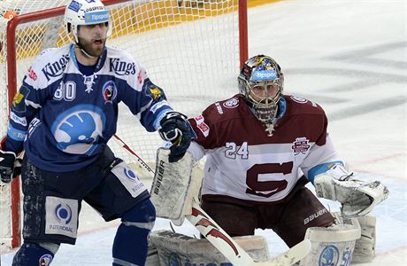 Utkn semifinle play off hokejov extraligy - 5. zpas: HC Sparta Praha - HC...