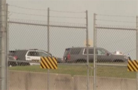Stelba na letecké základn v Texasu si vyádala dva mrtvé. Podle policejního...