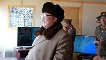 Severokorejsk vdce Kim ong-un s smvem kvituje test novho typu...