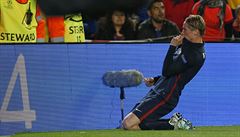 FC Barcelona - Atletico Madrid (Torres se raduje z branky).