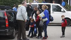 Němci zadrželi český autobus s uprchlíky. V Česku půjdou do detence