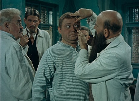 Z filmu Dobrý voják vejk. 1956