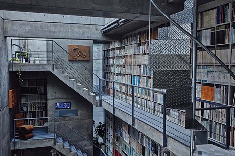 Svtoznámý architekt Tadao Andó nejradji pracuje s betonem.