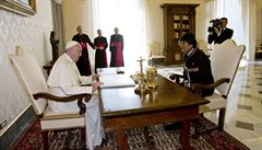 Morales se s papeem setkal v pátek ráno asi na pl hodiny.
