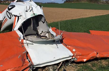 Pi letecké havárii u Strakonic se 20. dubna zítilo letadlo typu Cessna 150.