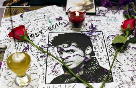 Prince zemel v 57 letech.