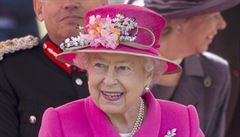 OBRAZEM: Cel Britnie slav 90. narozeniny krlovny Albty II.