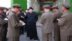 Vdce KLDR Kim ong-un dává rady vojenským pedstavitelm